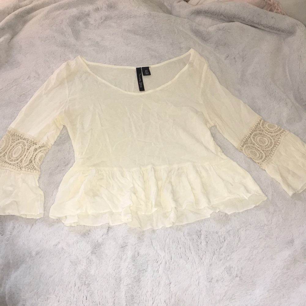 Dainty cute top
